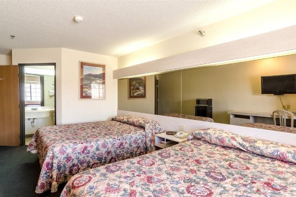MOTEL 6 CHADRON (Chadron)